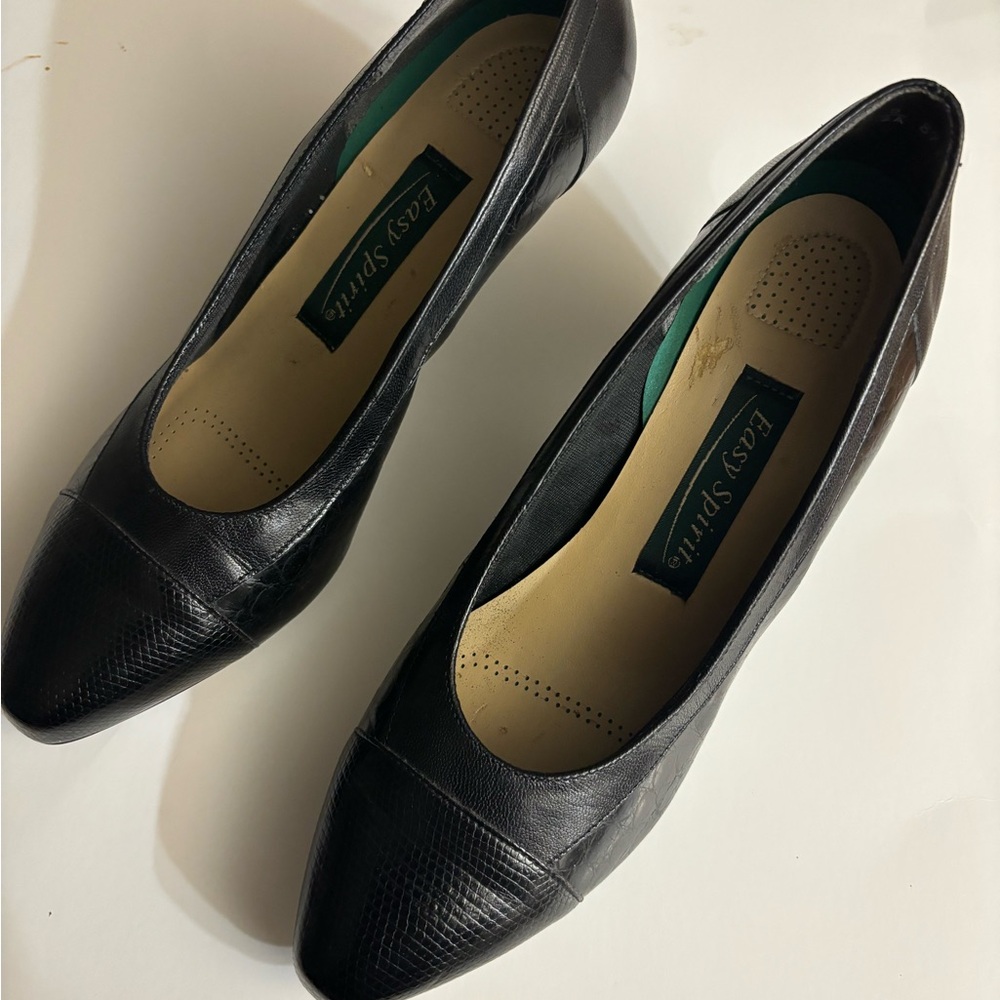 Easy Spirit Black Leather Slip-On Comfort Pumps Size 7